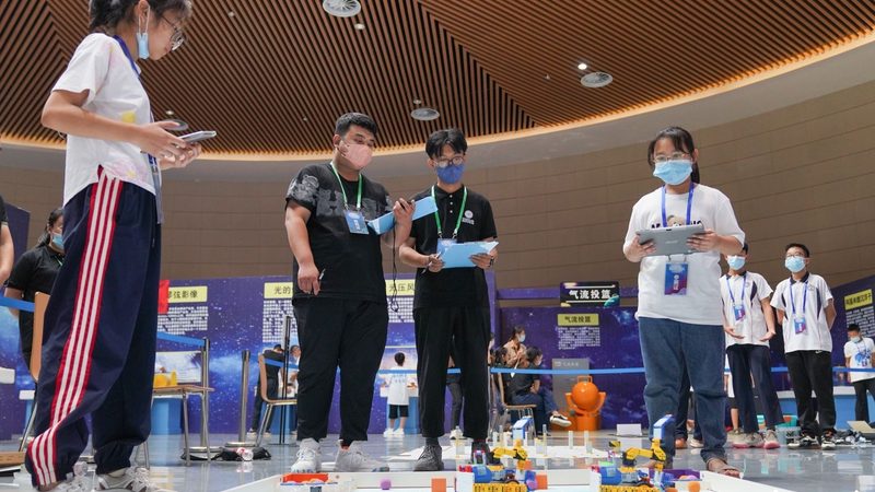 目前市场上主流的开源数据湖工具有以下几类：